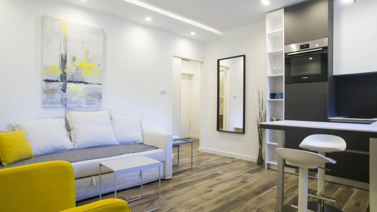 Friendly Home Apartment Belgrado Exterior foto